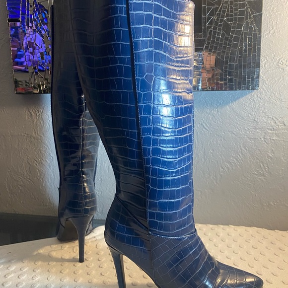 SHOE DAZZLE Night Is Young Asymmetrical Teal Stiletto Boot - Picture 3 of 16